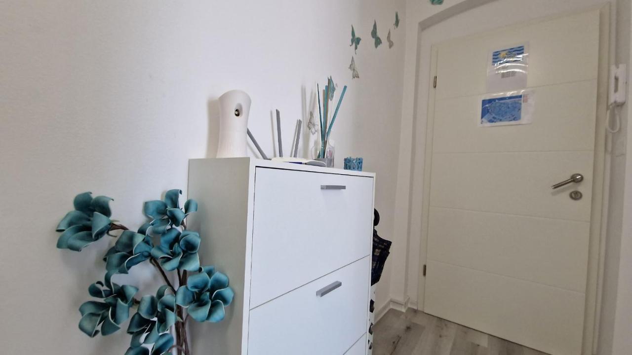 Sun Kissed Apartment Koper Luaran gambar
